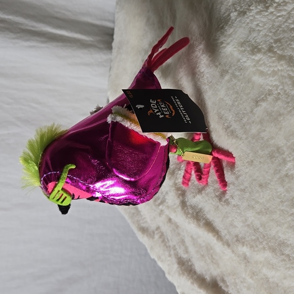 2024 Hyde and Eek Collectible Bird Glitters NWT Target Halloween - Picture 2 of 8